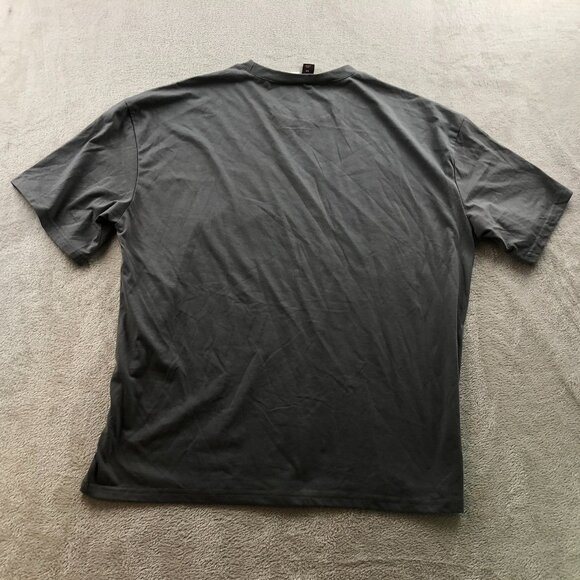 AC/DC Mens T-Shirt Medium Graphic Band Tee Romwe Angus Young Rock Band Shirt - Picture 10 of 10